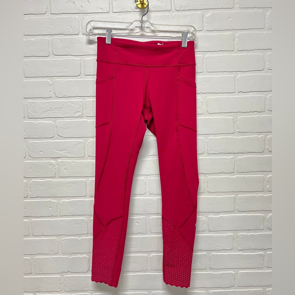 Lululemon Scalloped Leggings